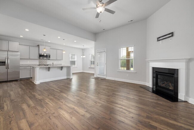 Building Photo - 55 Bushel Basket Dr