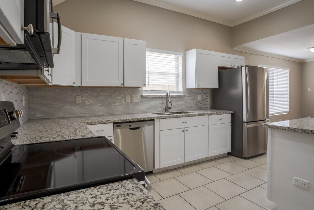 Building Photo - 5218 Prairie Creek Dr