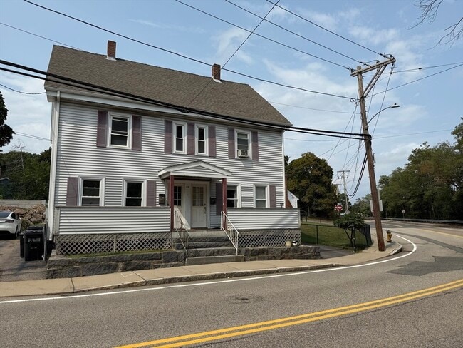 Building Photo - 23 Grove St