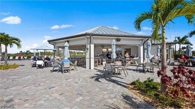 Building Photo - 14271 Heritage Landing Blvd