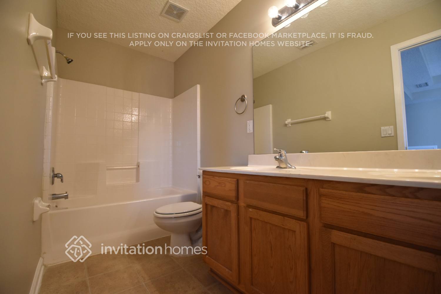 Building Photo - 3333 Victoria Lakes Dr N