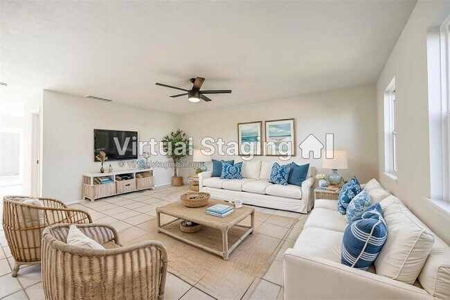 Building Photo - 37 San Jacinto Dr