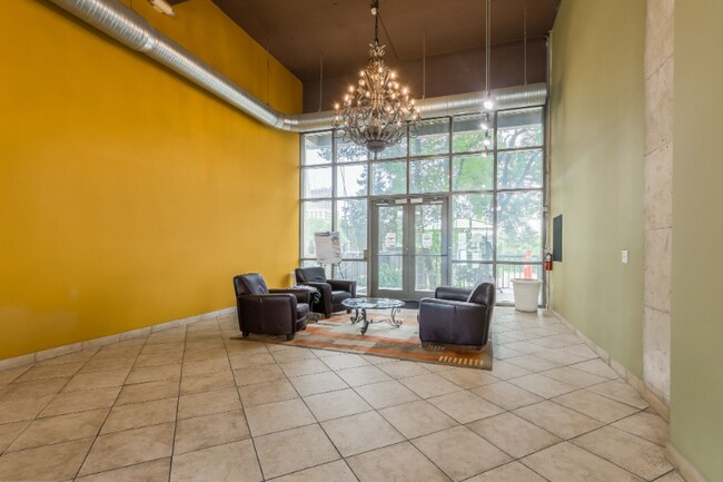 Building Photo - 600 Admiral Blvd