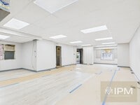 Building Photo - 1001 W Princess St