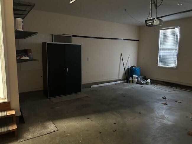 Building Photo - 3304 Heatherwood Trace