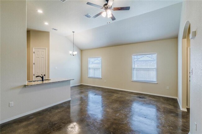 Building Photo - 153 Samuel Dr