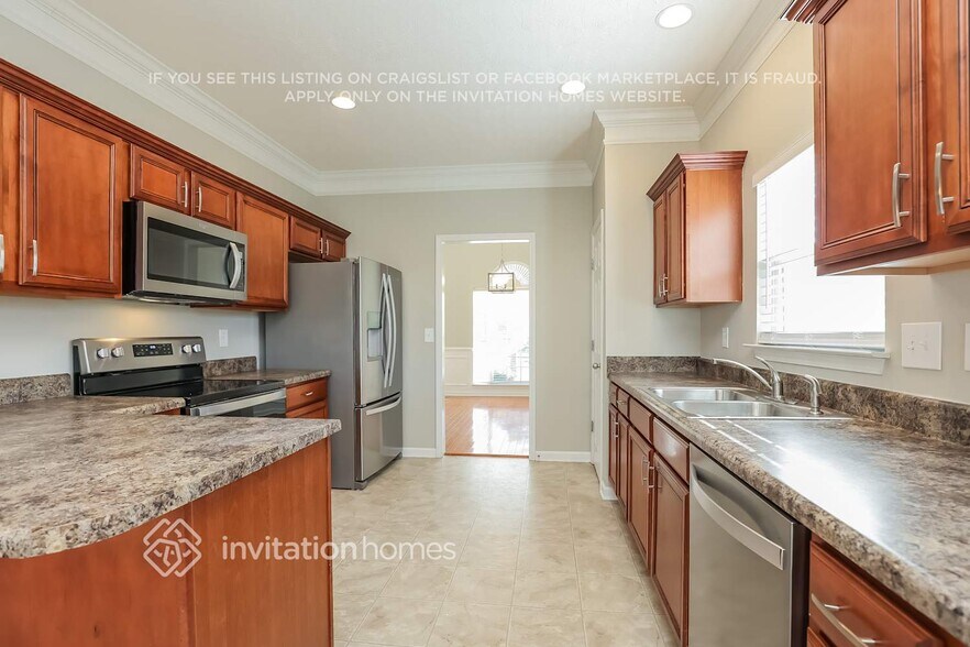 Building Photo - 3003 Feradach's Ln