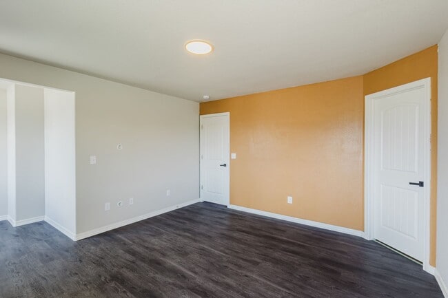 Building Photo - Beautiful 3-Bedroom Home in Ventana | Pool Community Near Fort Carson