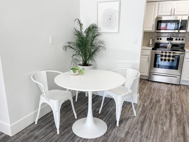 Building Photo - 1855 E Don Carlos