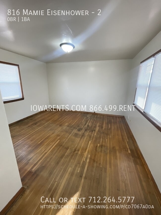 Building Photo - 816 Mamie Eisenhower Ave