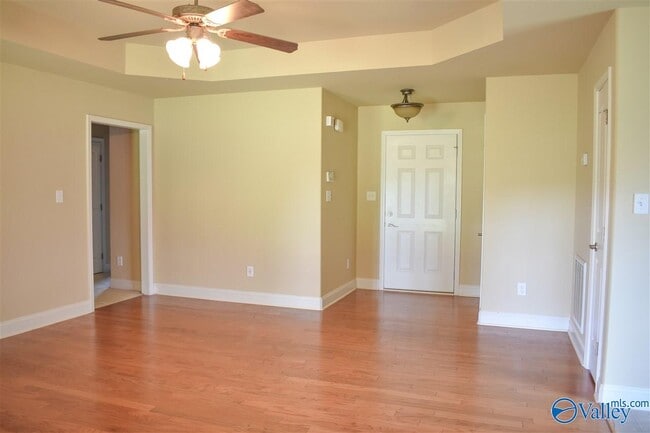 Building Photo - 226 Fields Pond Dr