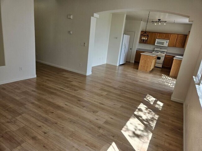 Building Photo - 3 bed 2.5 bath Northwest Reno Home for Rent