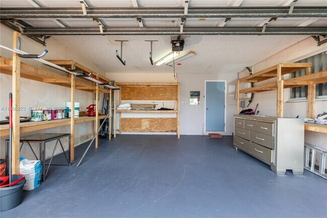 Building Photo - 8970 Johnson St