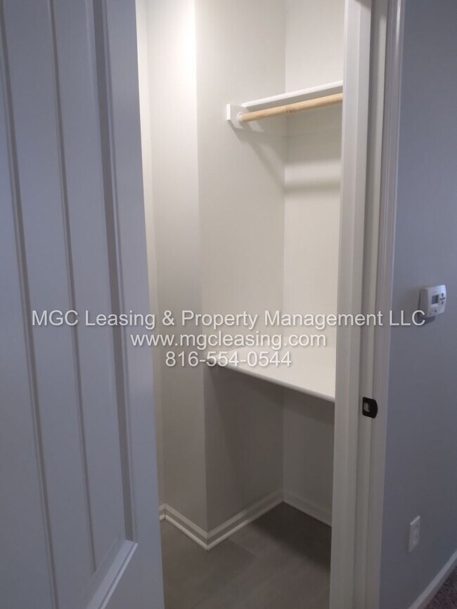 Building Photo - SERRANO, DURANGO LUXURY TOWNHOME: COMMUTER...