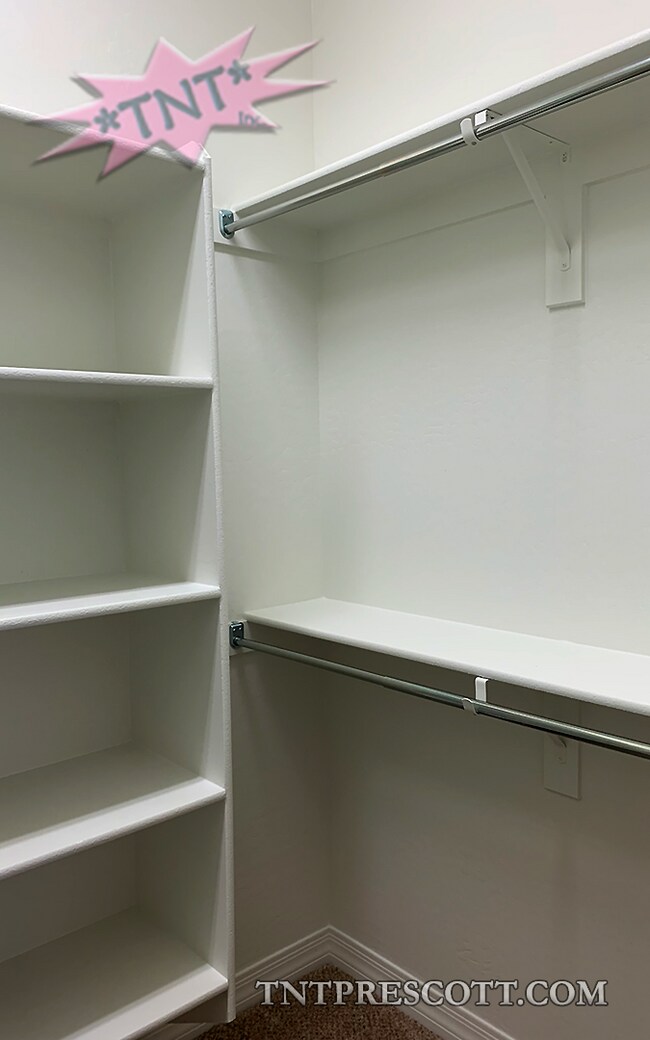 Building Photo - Home in Granville HOA