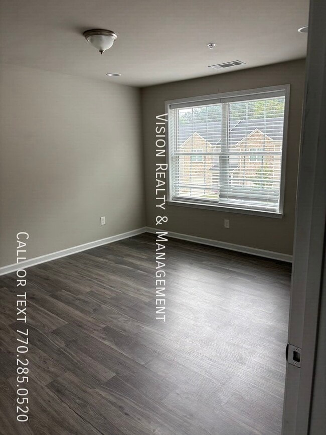 Building Photo - 8331 Triple Crown Dr