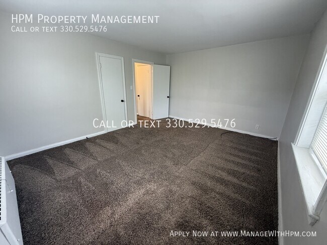 Building Photo - 20865 Chagrin Blvd