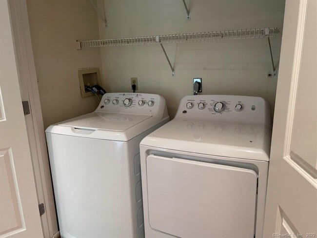 Building Photo - 97 Richards Ave