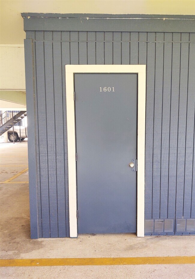 Building Photo - 18519 Egret Bay Blvd