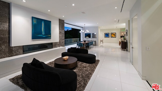 Building Photo - 7080 Mulholland Dr