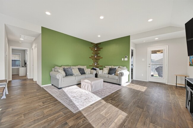 Building Photo - 14739 Blackbrush Mnr