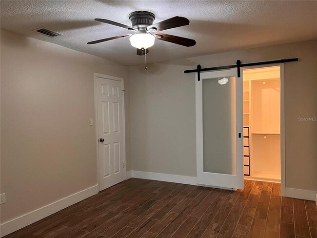 Building Photo - 14715 Bayonne Rd