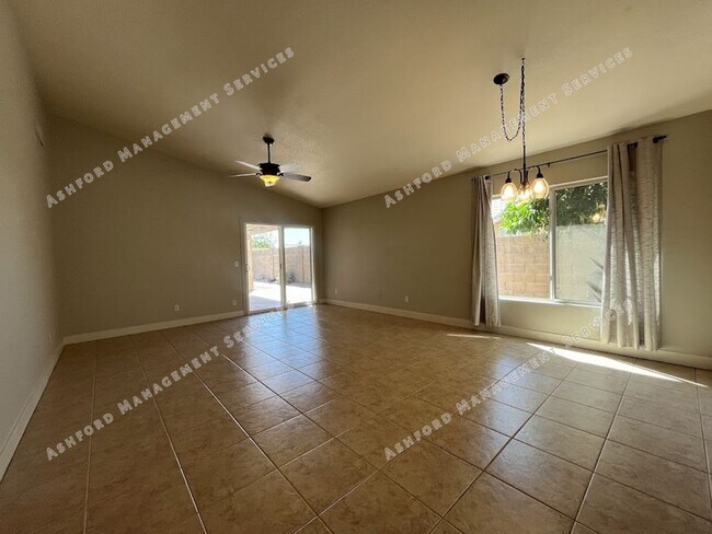 Building Photo - 16261 N 91st Dr