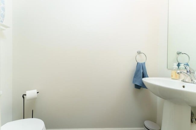 Building Photo - 2783 Au Gres River Dr