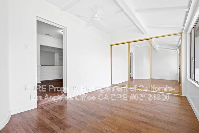 Building Photo - 1534 S Hayworth Ave