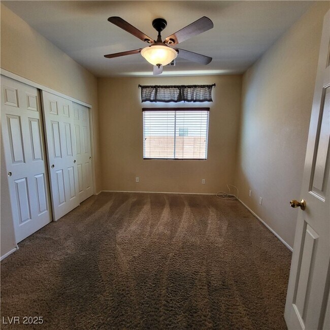 Building Photo - 1720 Flores Ln