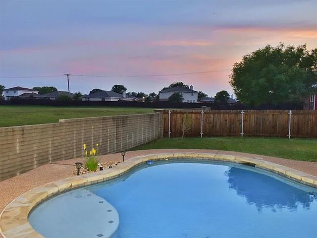 Building Photo - 1510 Sequoia Dr