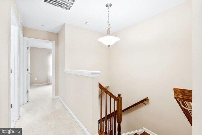 Building Photo - 8479 Randell Rdg Rd