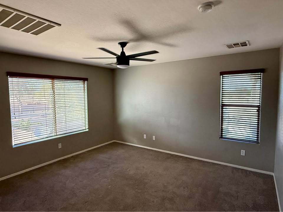 Building Photo - 43810 W Lindgren Dr