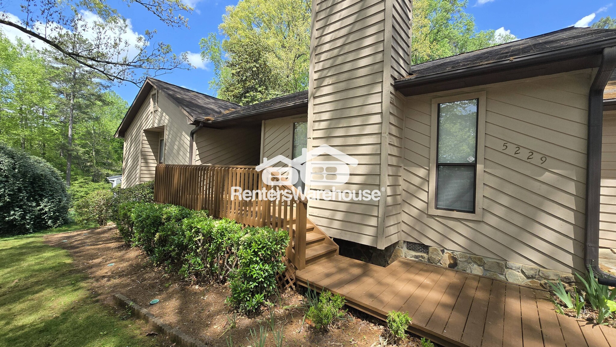 Building Photo - 5229 Rockbridge Dr