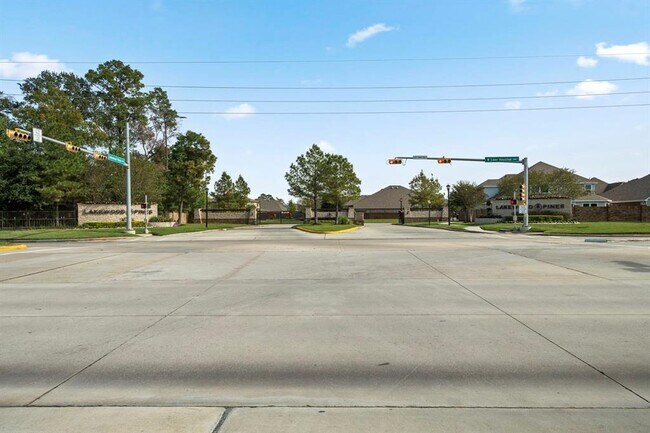 Building Photo - 15415 Dolan Brook Ln