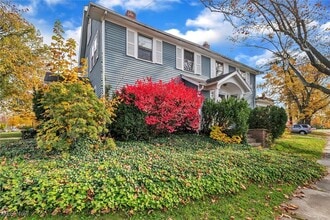 Building Photo - 3328 Kildare Rd