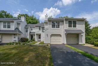 Building Photo - 59 Malibu Dr