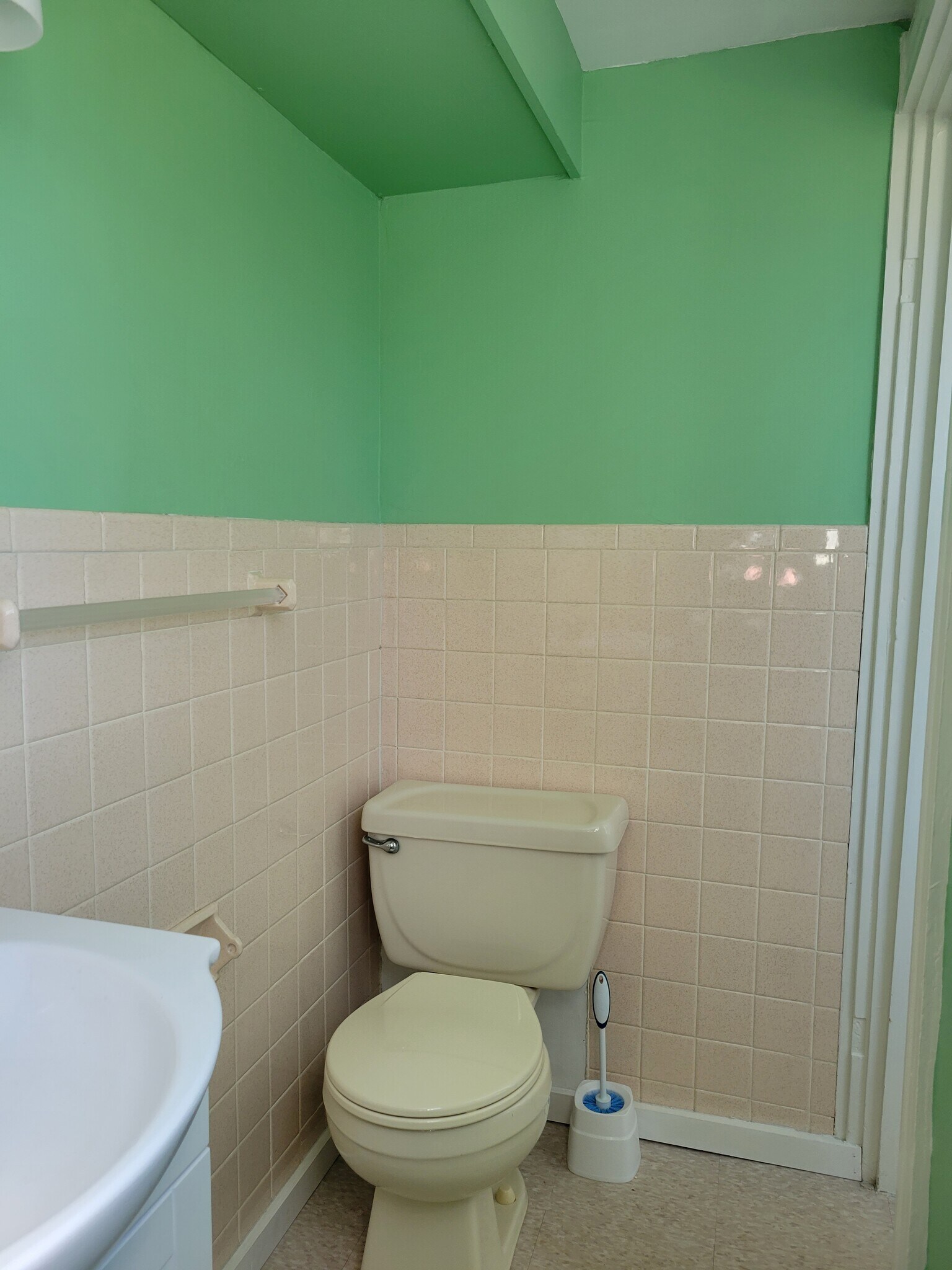 Building Photo - 106 Emerson Ave