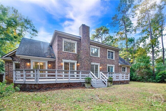 Building Photo - 2 Wakefield Pl