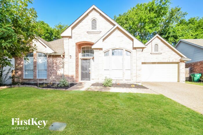 Primary Photo - 502 Glenn Ln