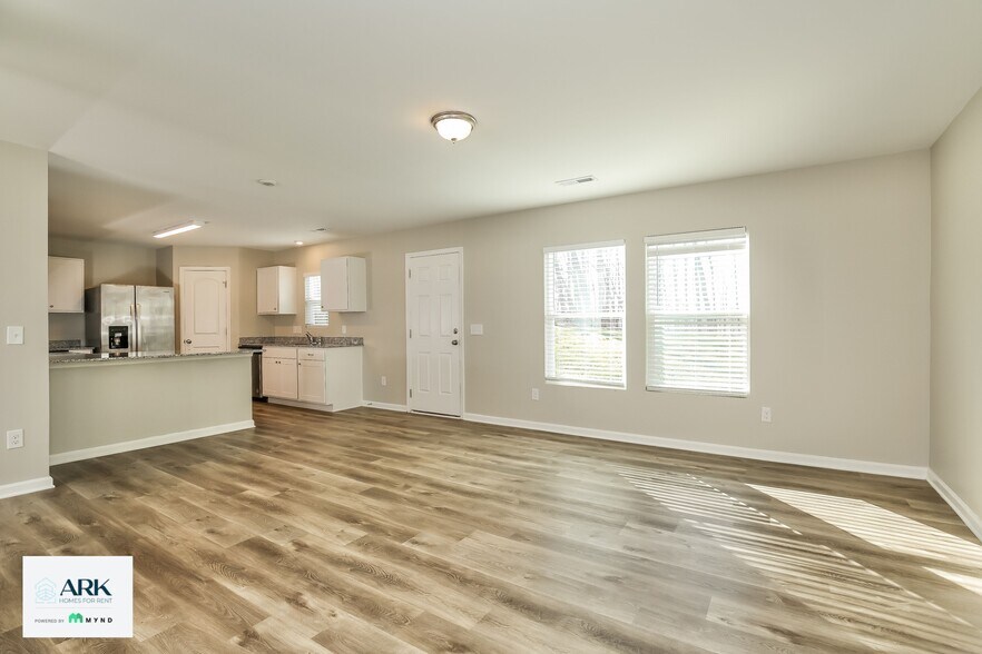 Building Photo - 2407 Heritage View Ln