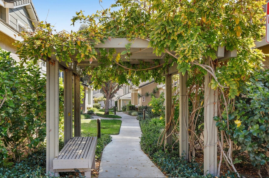 Path to Home - 3653 Caminito Carmel Lndg