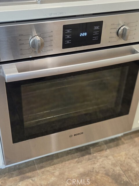 Building Photo - 9 Rock Cliff Pl