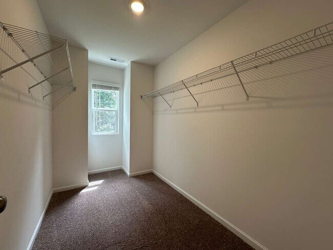 Building Photo - 3512 Nimbell Rd