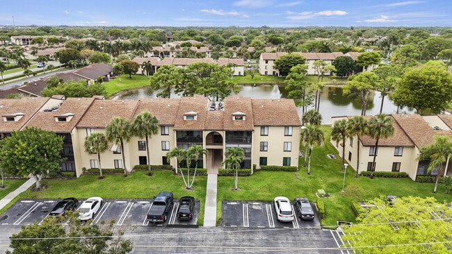 Building Photo - 629 Sea Pine Way