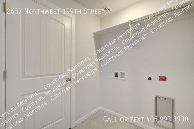 Building Photo - 2637 NW 199th St