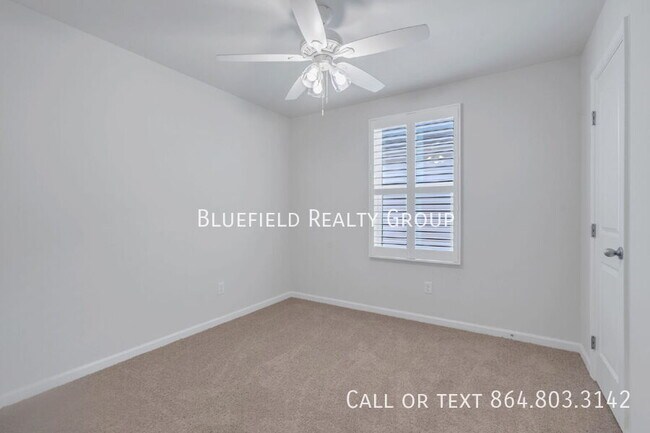Building Photo - 139 Irish Vine Walk