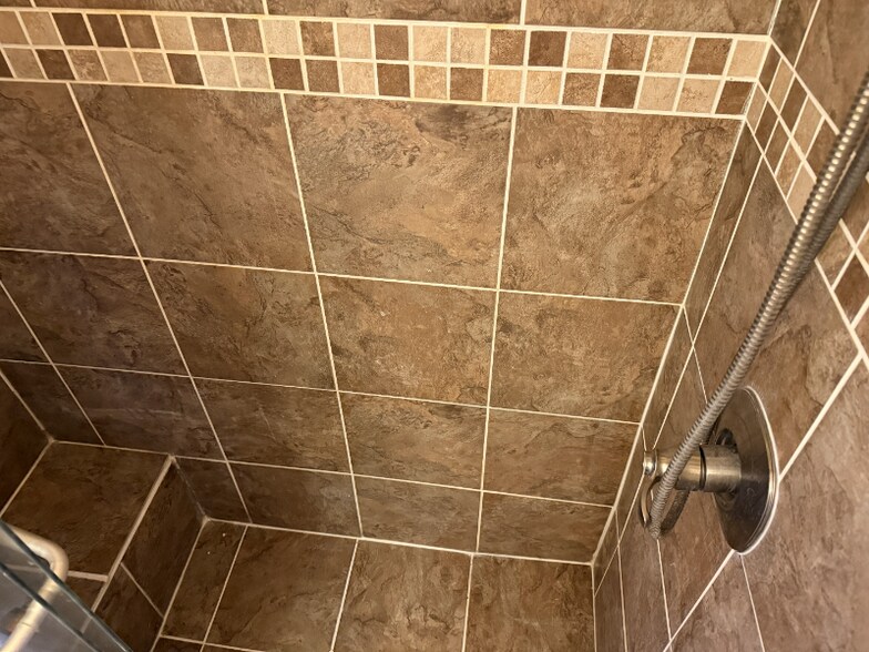 Building Photo - 2803 S 1st Ave