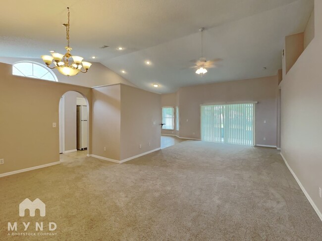 Building Photo - 12846 Maribou Cir