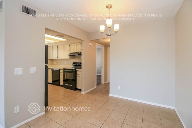 Building Photo - 1966 N Blackstone Dr